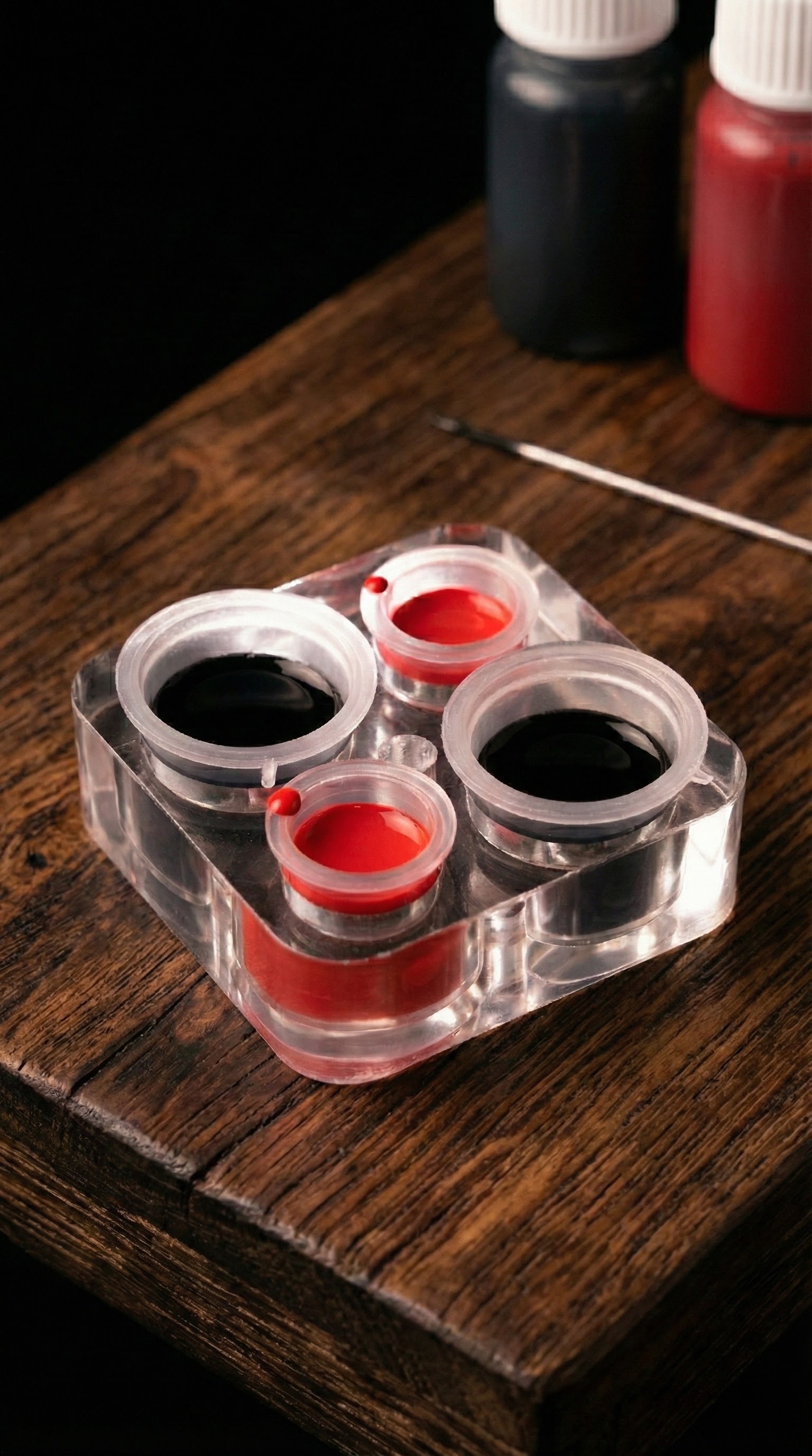 Đế đựng mực 4 ngăn